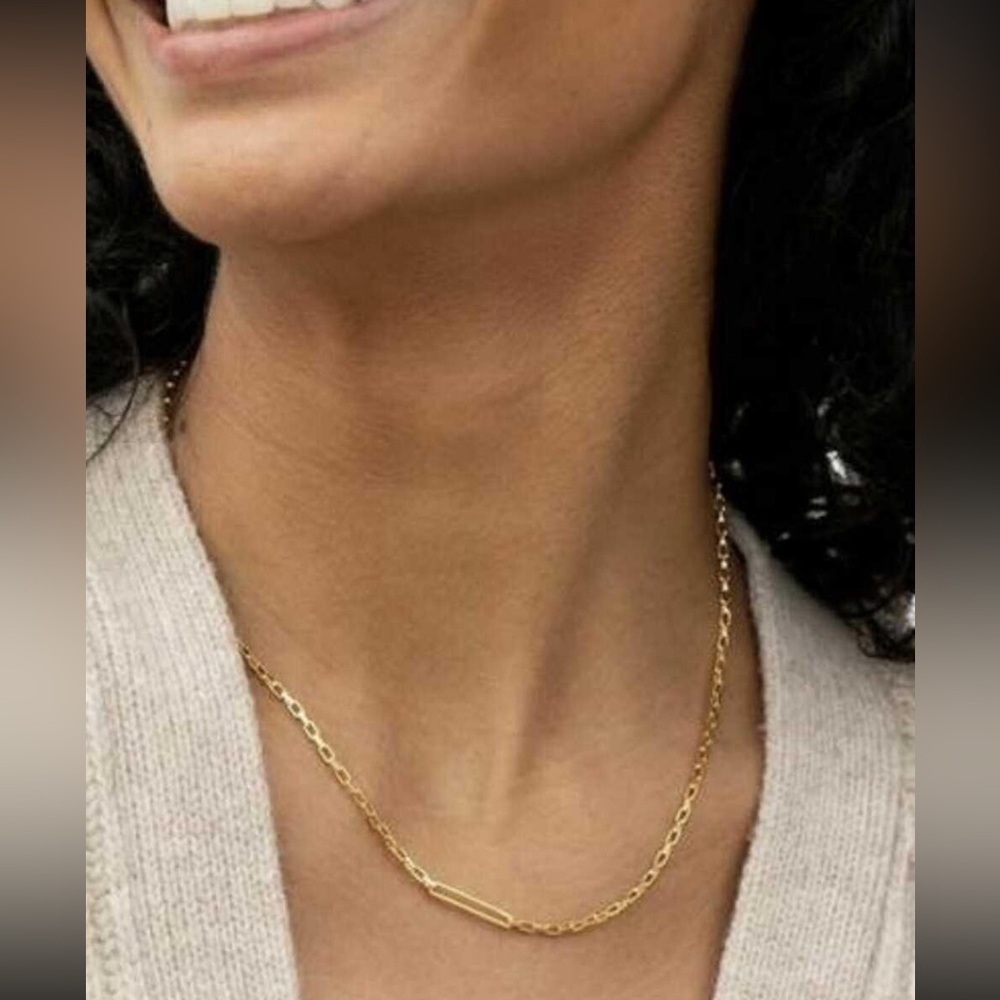 New GORJANA REED LINK CHAIN Necklace
Anti tarnish finish
18k gold plated brass